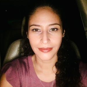 Meet your Posher, Veronica